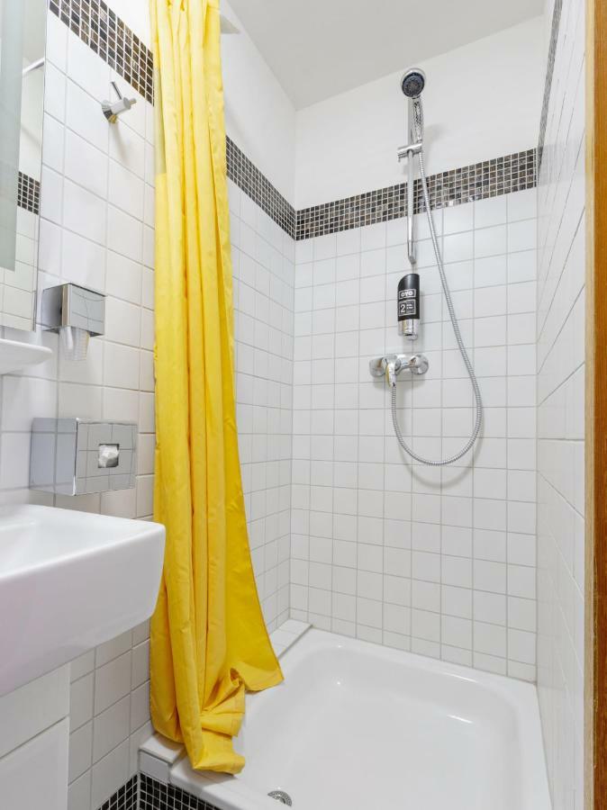 Oyo Hotel Matzbach Berlin Eksteriør bilde