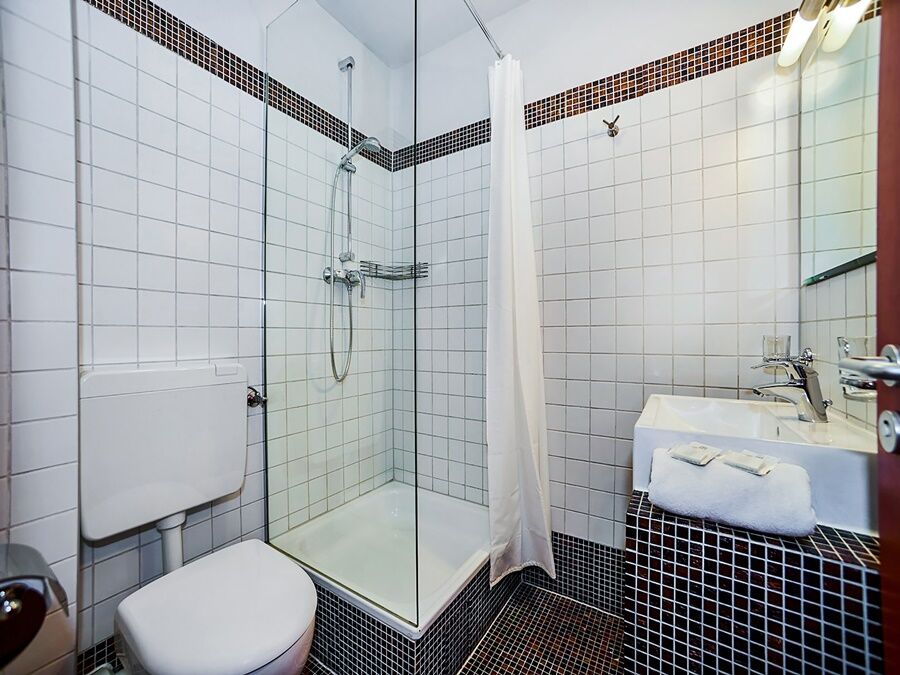 Oyo Hotel Matzbach Berlin Eksteriør bilde